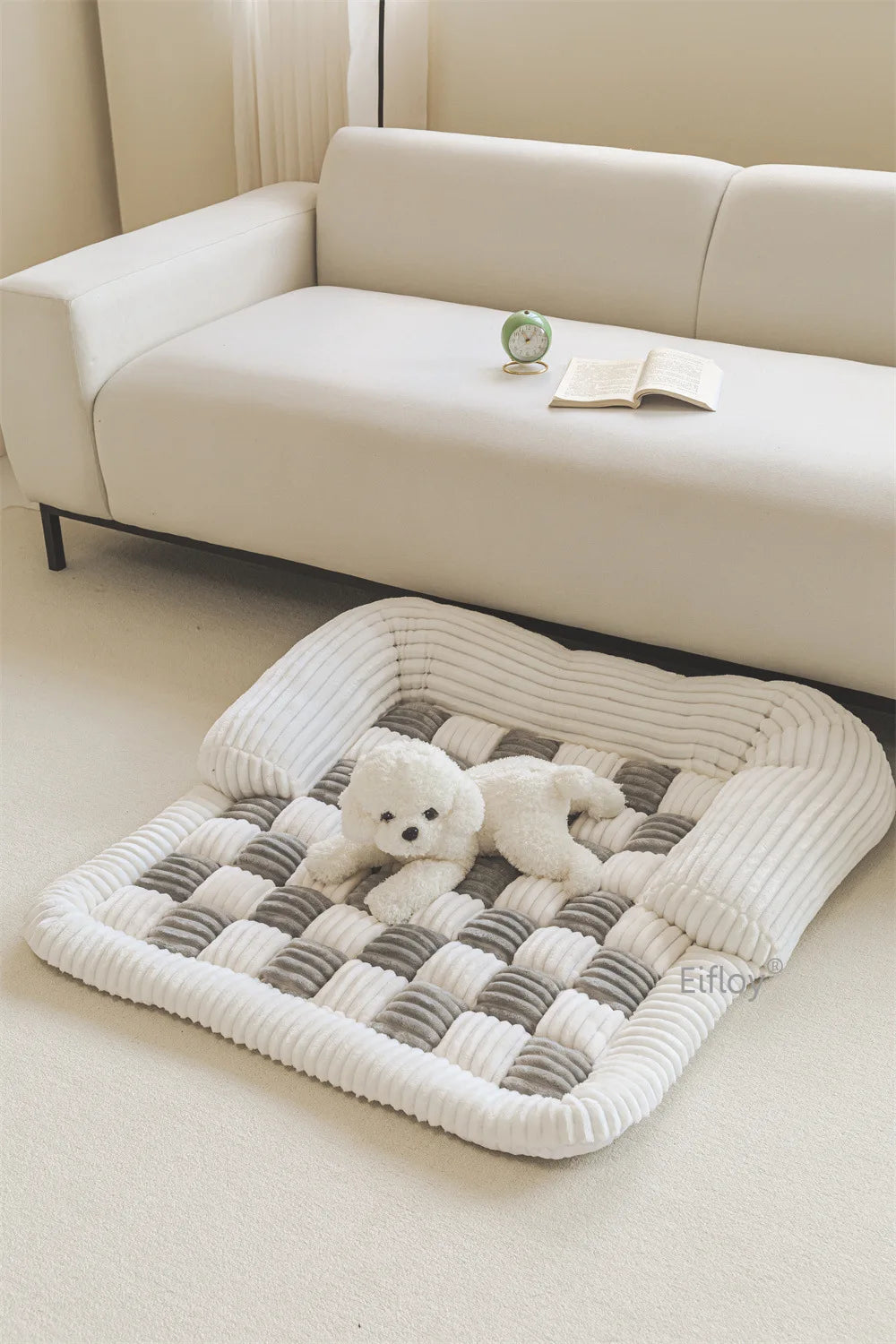 Modern Velvet Thick Dog Mats – Comfortable & Anti-Slip Pet Bed Covers