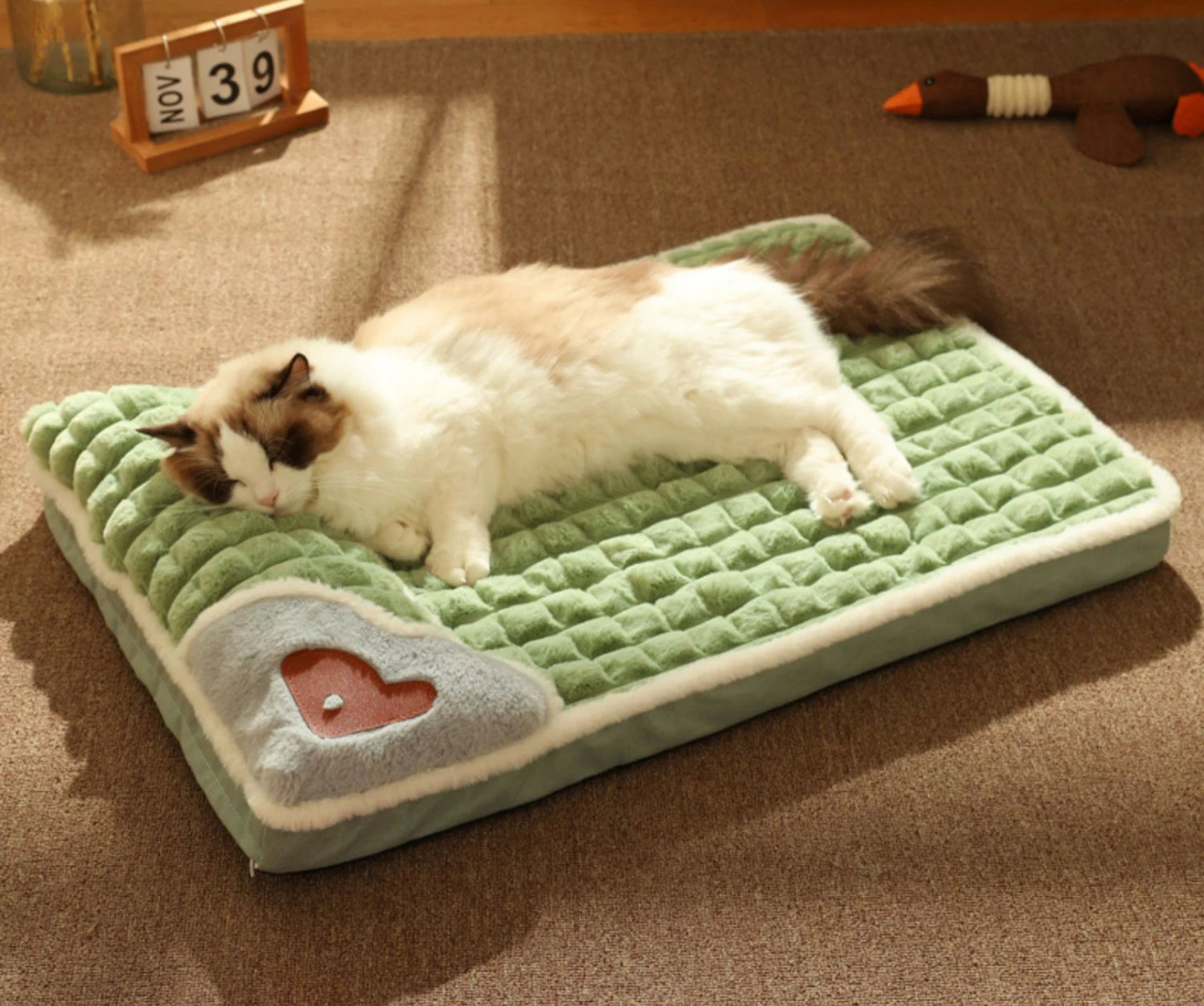 Winter Thickened Pet Nest Dog Mat Washable